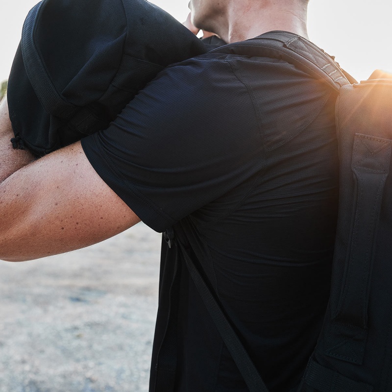 Black Goruck Indestructible Performance Men's Tops | CA-ZOI-159267