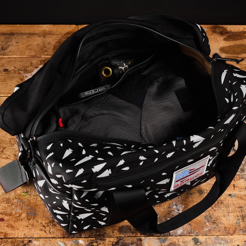 Black / White Goruck Kit 32L (Includes Shoulder Strap) Reflective Spearhead Accessories Bags | CA-EBP-468532